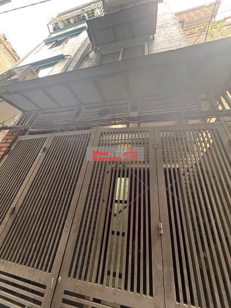 NHÀ GIA QUẤT GẦN NGAY TRUNG TÂM PHỐ CỔ NGỌC LÂM.