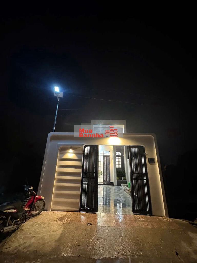 GẤP GẤP, Nhà Cấp 4,sổ hồng Hoàn công,bêtông 5m,1 sẹt,sát bên Tỉnh Lộ 9