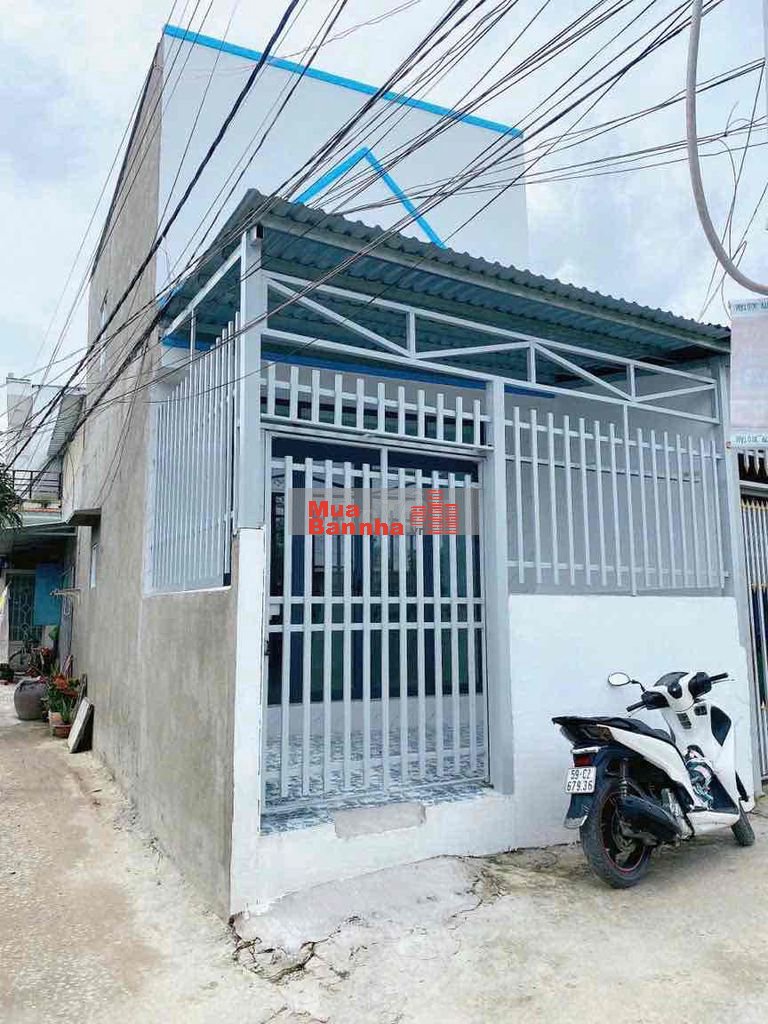 Nhà 1 Lầu 4 x 12m, Căn Góc Ngay Đường Tập Đoàn 4. Sổ Hồng Riêng Giá Rẻ