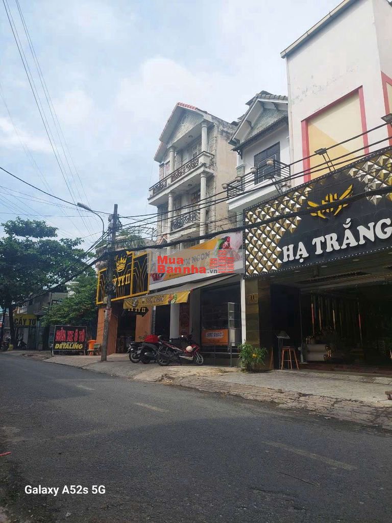 Cần bán gấp giảm liền 1 tỷ cho căn nhà mặt tiền dt 7x17, 2 lầu