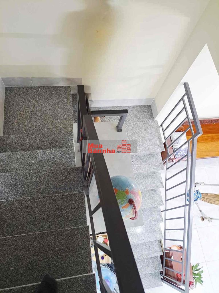 Nhà này hạ mạnh anh em không mua chạy lung tung cả kên