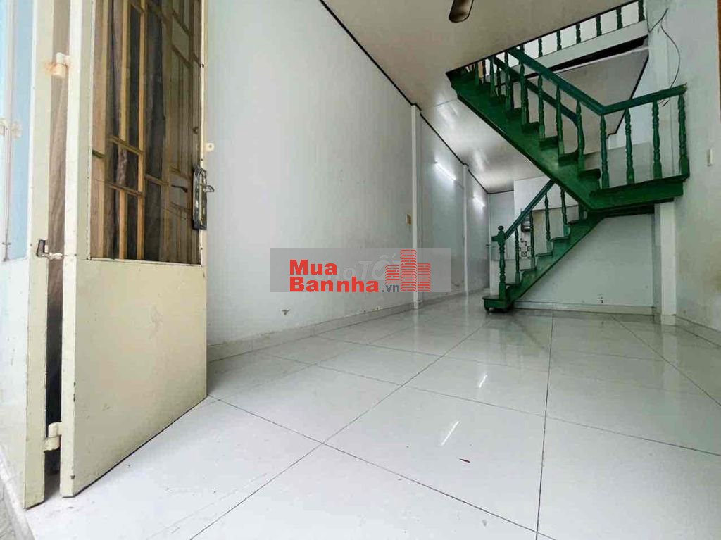 Cần bán gấp nhà đường Thuỷ Lợi, 1tỷ5 50m2, 1T 1L SHR