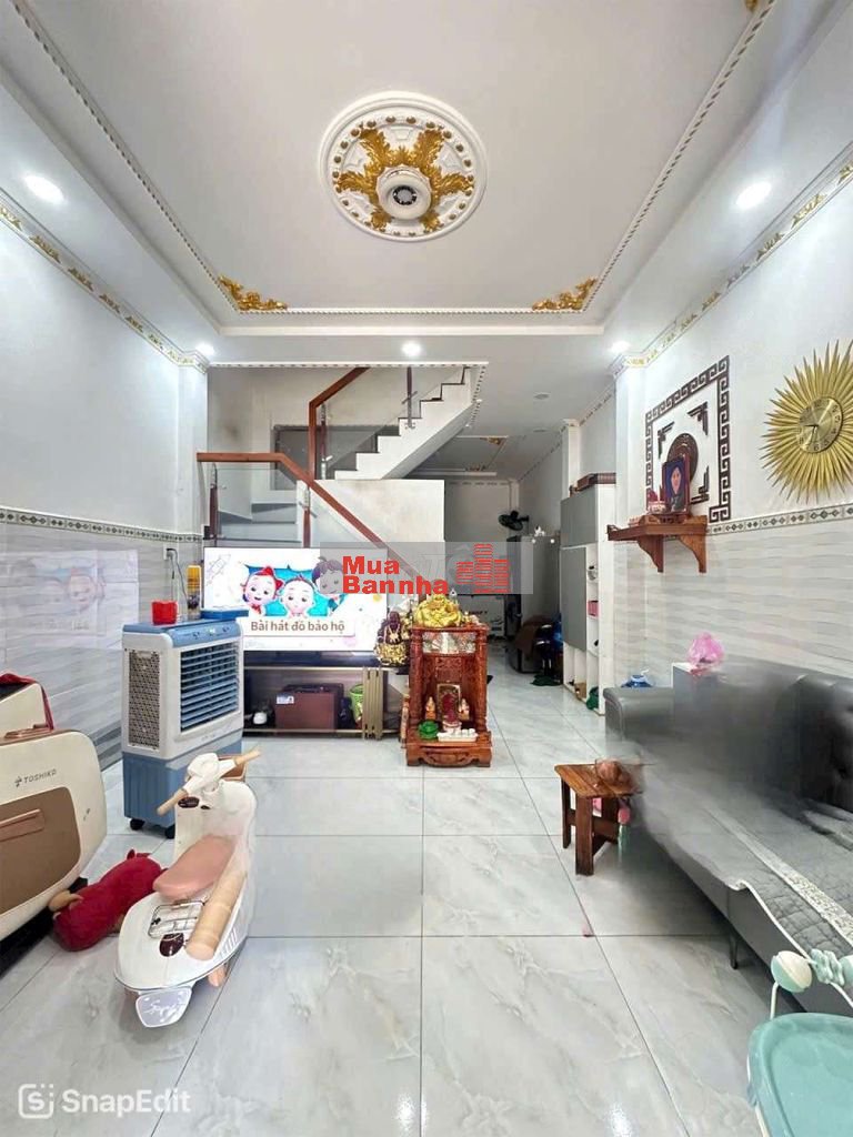 Bán nhà đường lê văn quới