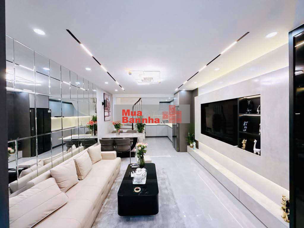 Bán nhà Nguyễn Công Hoan thông Ngọc Khánh, ba gác đua, dt 42m2*5T