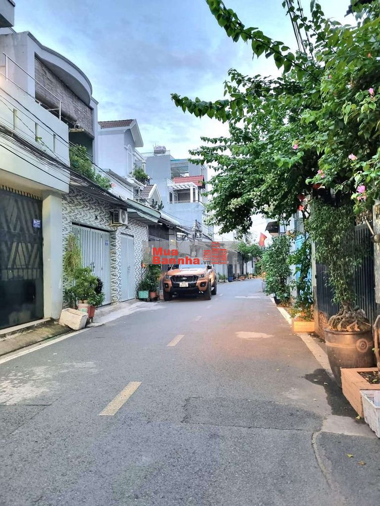 MẶT TIỀN,92M2 NGANG 6M,PHƯỜNG VIP HIỆP PHÚ,QUẬN 9,GẦN NGÃ TƯ THỦ ĐỨC