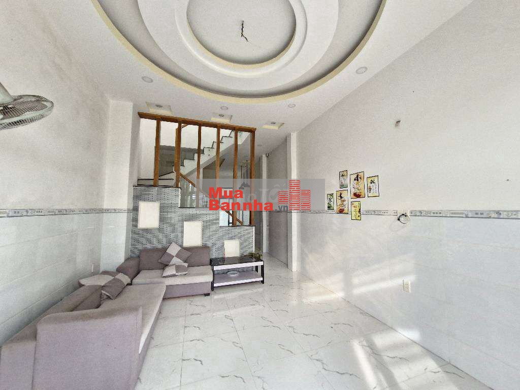 CẠNH ĐÔNG THĂNG LONG BÁN NHÀ 2 TẦNG HXH 64M2 CHỈ NHĨNH 4TỶ