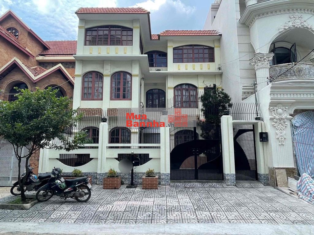 Biệt Thự MT Nội Bộ 𝐊𝐡𝐮 𝐓𝐞̂𝐧 𝐋𝐮̛̉𝐚 10x18,5