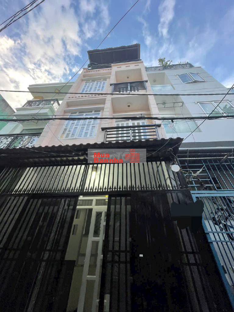 Nhỉnh 3 tỷ - Nhà 4 tầng - giáp Trường Tiểu Học Kim Đồng