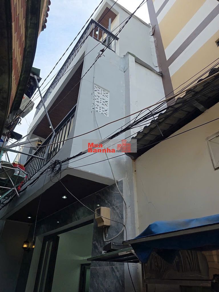 Nhà Bán 1 trệt 2 lầu đúc NHÀ ĐẸP Ở LIỀN ngang4.5mx5m 2 phòng ngủ