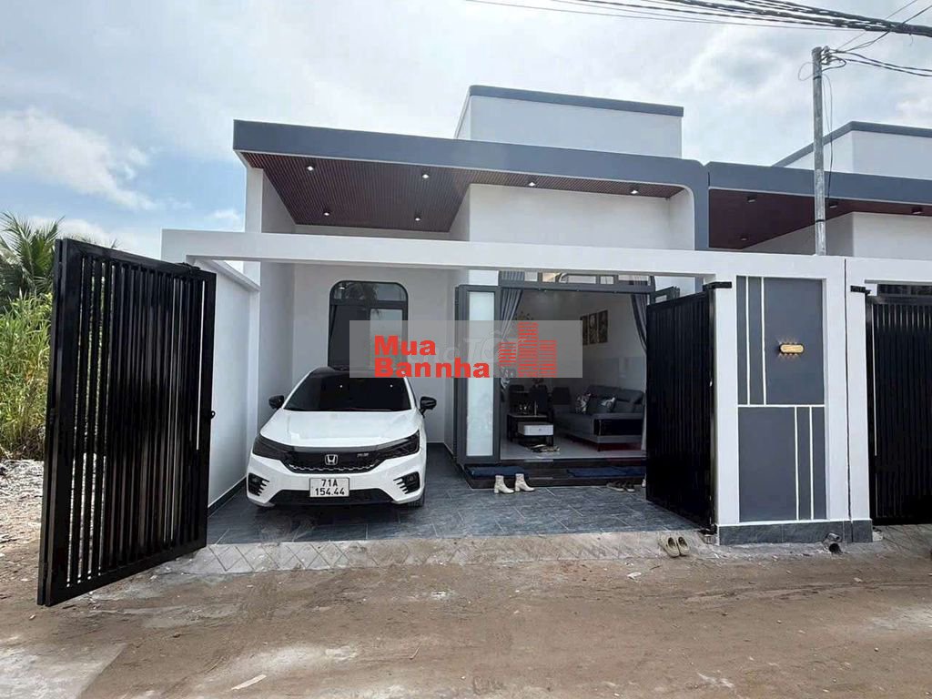 NHÀ PHƯỜNG PHÚ TÂN 90 M2