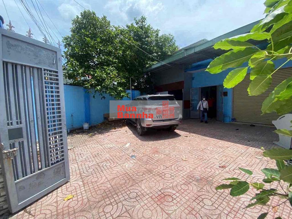 💥 BÁN GẤP NHÀ CẤP 4 tiện làm kho ngay sát MT Công viên Gò Đen QL1A