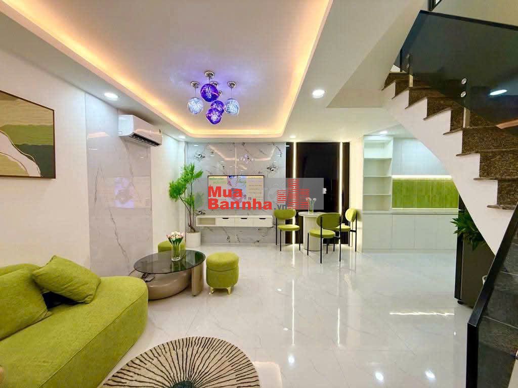 Bán nhà HXH Hoàng Sa, phường 5, Tân Bình (4x13) 4 tầng chỉ hơn 8 tỷ