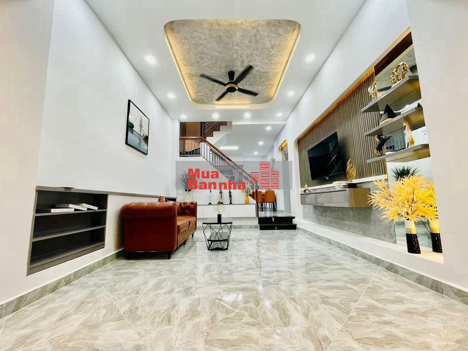 NHÀ 3 LẦU - NGANG 5M - HẺM XE TẢI - TÂN KỲ TÂN QUÝ - 4 TỶ NHẬN NHÀ