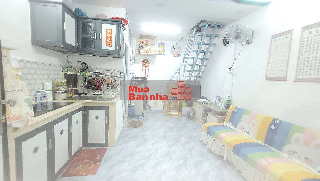 Nhà hẻm Lạc Long Quân, q11,2 tầng,30m2,nhỉnh 2toi