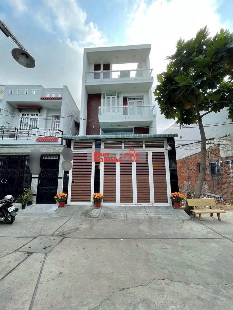 Giảm 400tr Hẻm 6m DT 6 x 15m Đúc 3.5 Tầng_8 TỶ xíu