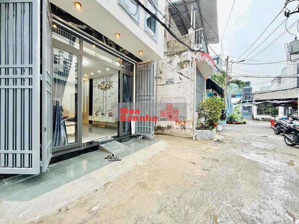 BÁN NHÀ NHỈNH 5 TỶ- HẺM XE HƠI- NHÀ 3 TẦNG- GÒ VẤP