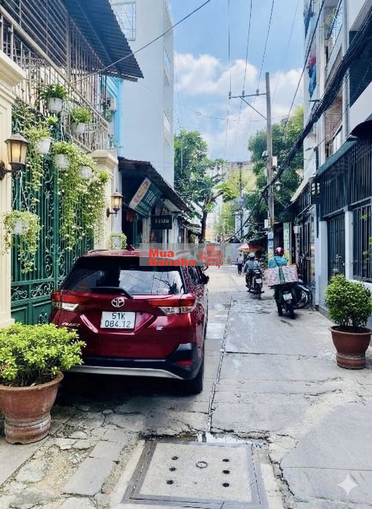 GIÁP NGÃ TƯ ÂU CƠ – LẠC LONG QUÂN – HXH THÔNG – 2 TẦNG – 5PN – 121M