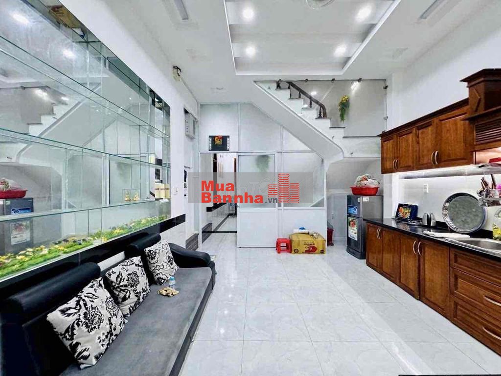 Bán nhà 4 tầng Phạm Văn Chiêu, khu phân lô, xe hơi ngủ trong nhà, 7ty8