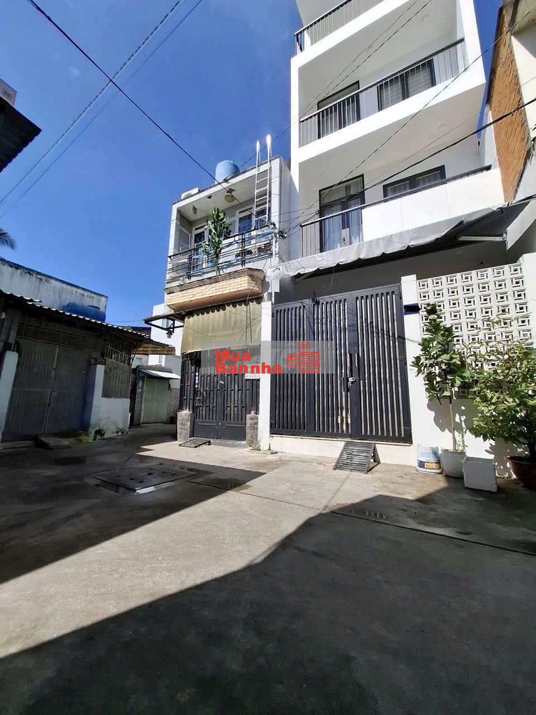 Nhà 4.25m dài 7m trệt 1 lửng 1 lầu hẻm 4m Trần Văn Cẩn