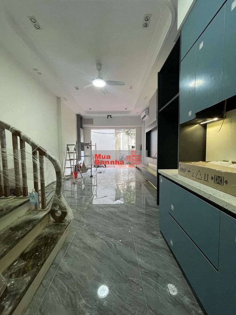 Nhà Đẹp Nguyễn Văn Cừ 47m×5T – MT 4.5m–Gần Ôtô, Ngõ Thoáng, Giá 10 Tỷ