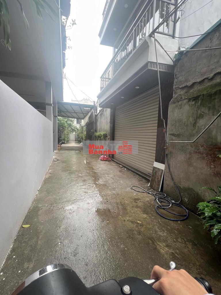 Nhà đẹp Nguyễn Lam - đơn lập mới tinh - gara thang máy - full đồ