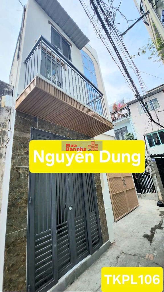 HIẾM CÁCH MẠNG THÁNG 8 Q.10 HẺM XE HƠI CHỈ NHỈNH 1 TỎI