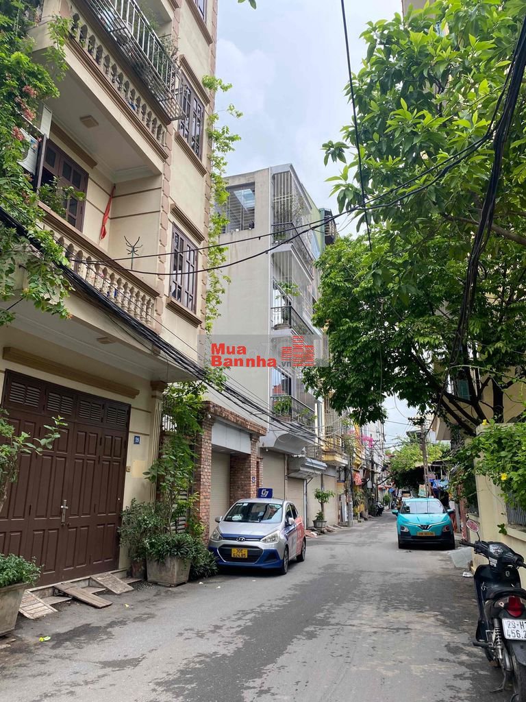 Bán nhà Lĩnh Nam, Ô Tô Tải Đỗ Cửa, DT 41m, 20m Ra Ô Tô Tránh