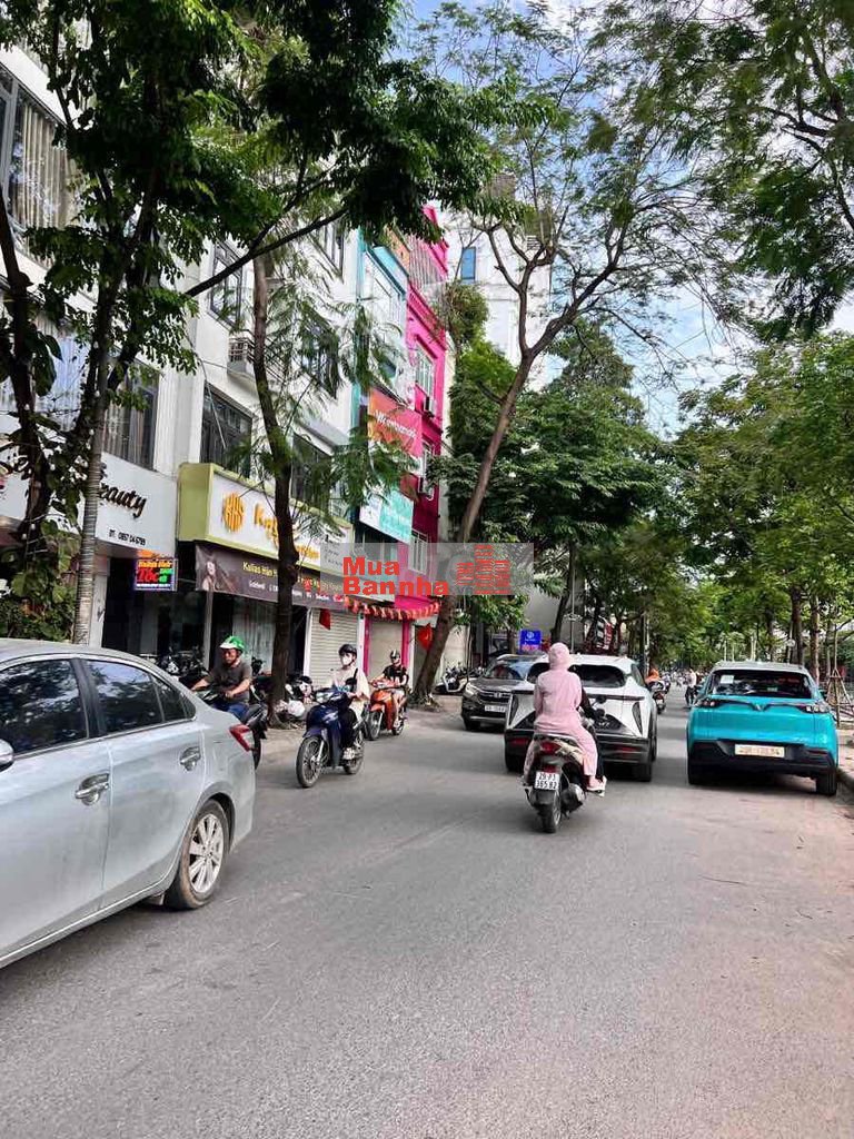 cần bán nhà Yên Lãng, lô góc gần phố, nội thất hiện đại, 35m2x5tang