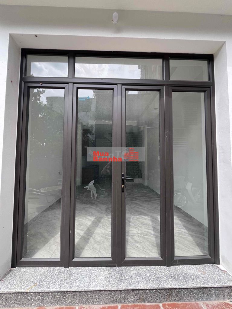 Bán nhà gần bến xe Yên Nghĩa