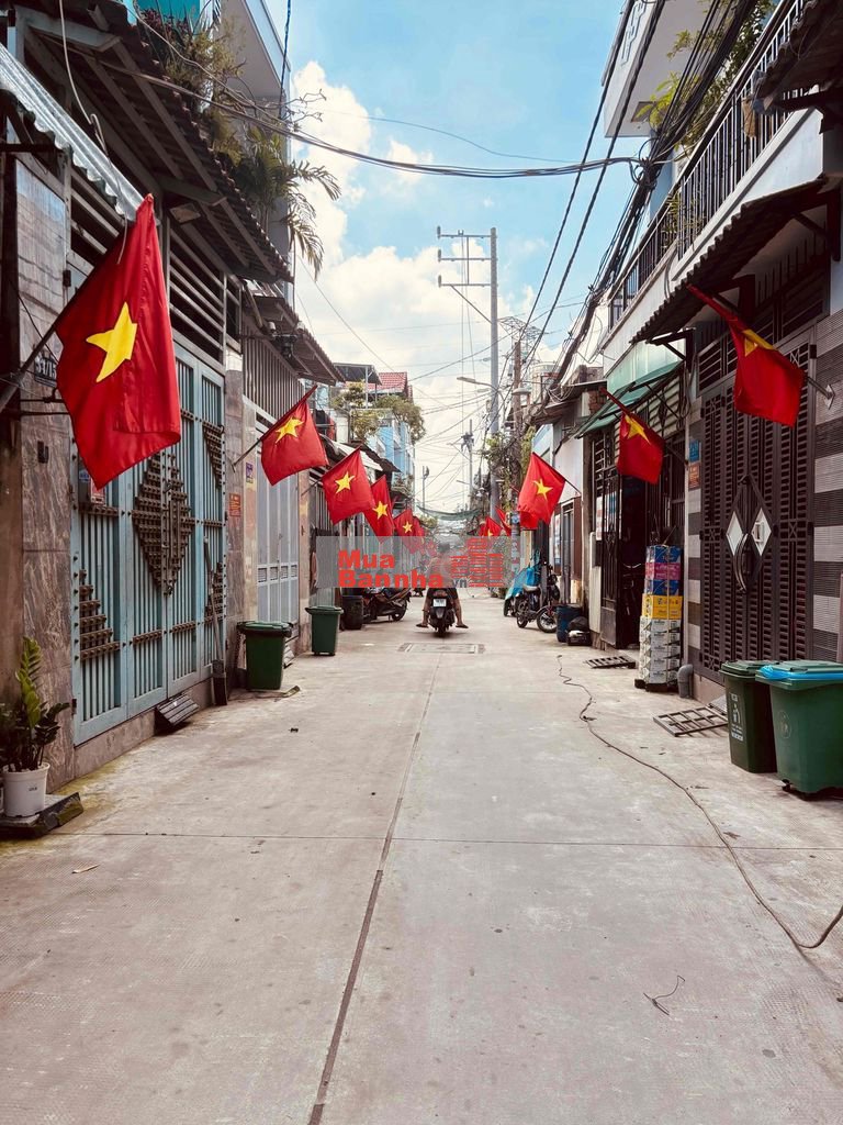 HẺM XE HƠI 6M – SÁT NHÀ THỜ CHỢ CẦU NGUYỄN VĂN QUÁ – GIÁ CHỈ 4,45 TỶ