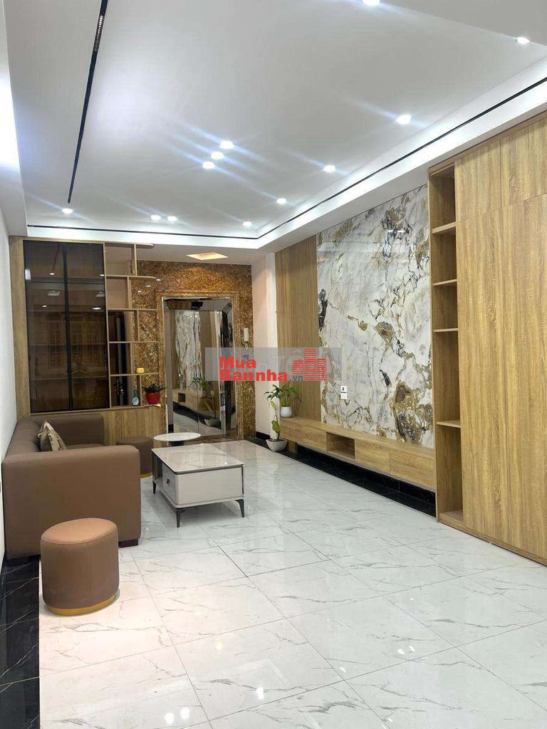 Bán nhà Cầu Giấy, 6 tầng, thang máy, ô tô, 45m2x6T