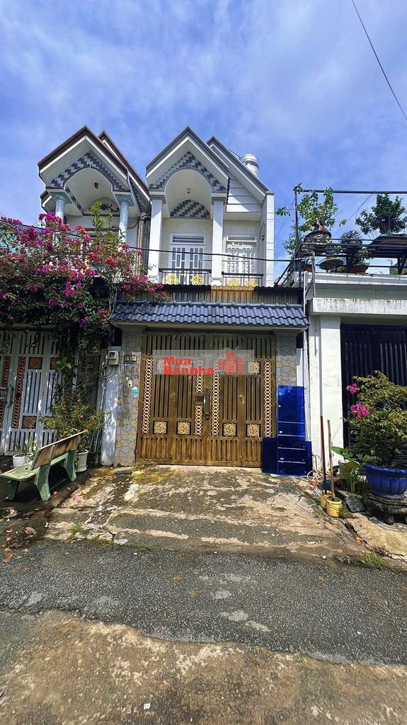 NHÀ VỊ TRÍ ĐẸP 1/ ĐƯỜNG PHAN VĂN HỚN, KHU DÂN CƯ ĐẠI HẢI, ĐƯỜNG 12M