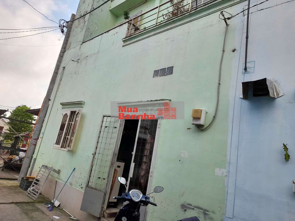 Nhà ở cấp 4 hóc môn