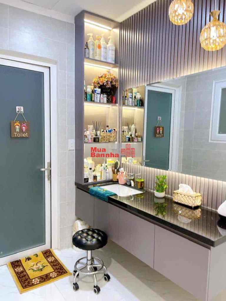 Bán nhà đường số 8 kdc Hiệp Thành giá rẻ