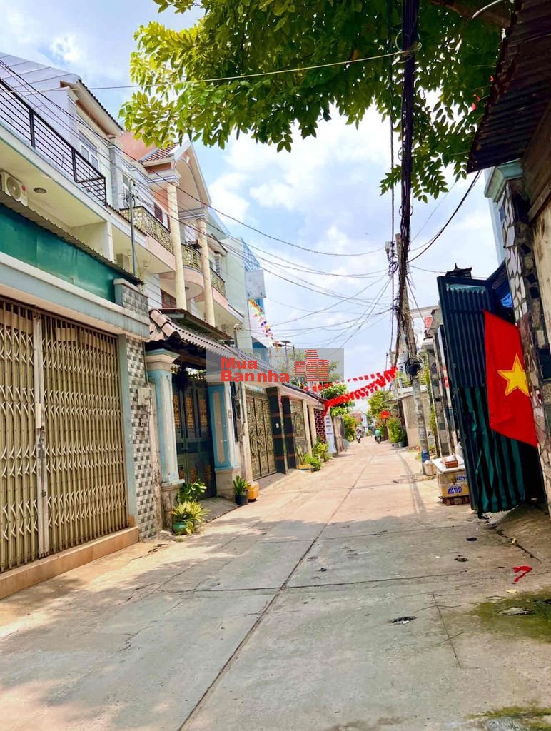 CHỈ 5 TỶ CÒN TL- 3 TẦNG 4 x 17M- NHÀ ĐẸP- HẺM XE HƠI THÔNG