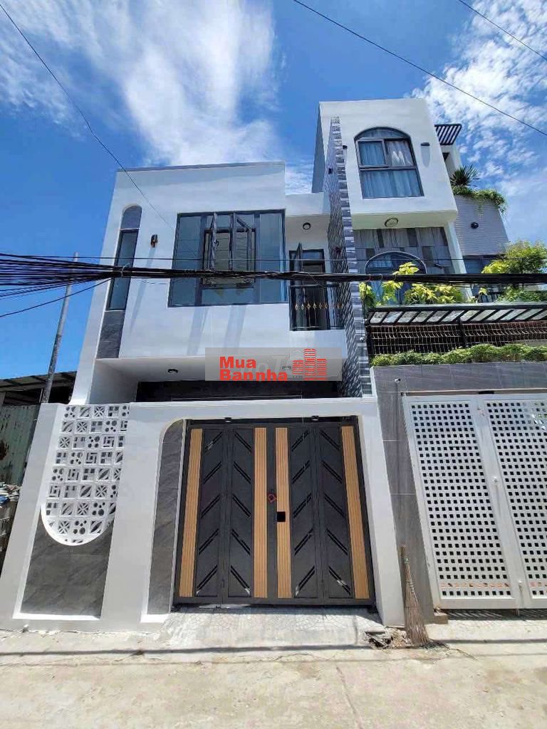 Bán nhà 2 tầng đẹp kiệt ô tô gần bến xe trung tâm Đà Nẵng