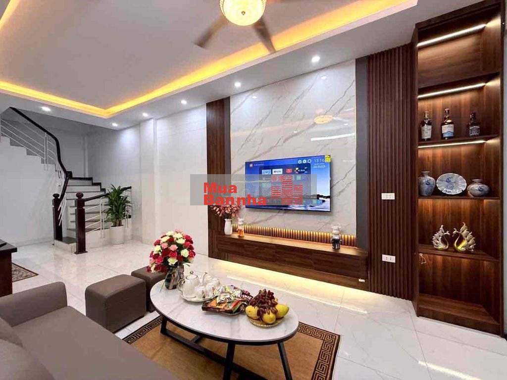 Tuyệt vời! Chỉ 7,05 tỷ sở hữu nhà Trương Định mới, ngõ nông, 36m2*5T