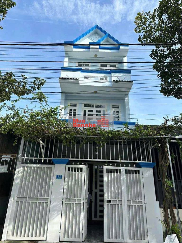 Chủ ngộp gửi bán gấp nhà giá Rẻ 1 trệt 2 lầu KDC Biconsi, Dĩ An