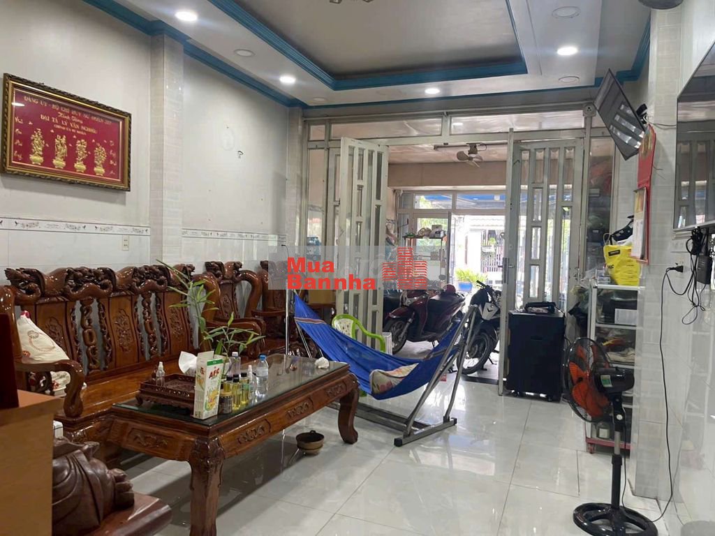 Bán Nhà 1LẦUmặt tiền nhựaTân Xuân,đgLê Thị Hà4*22m 3pn2wcGiá 3tỷ 500tr