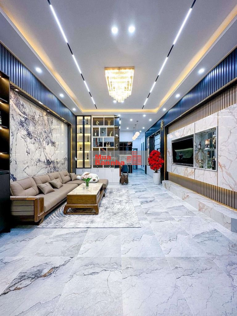 Giảm 400 triệu! Hộ khẩu Láng Hạ ngõ thông, KD, VF3 đỗ cửa, 44m2*5T.