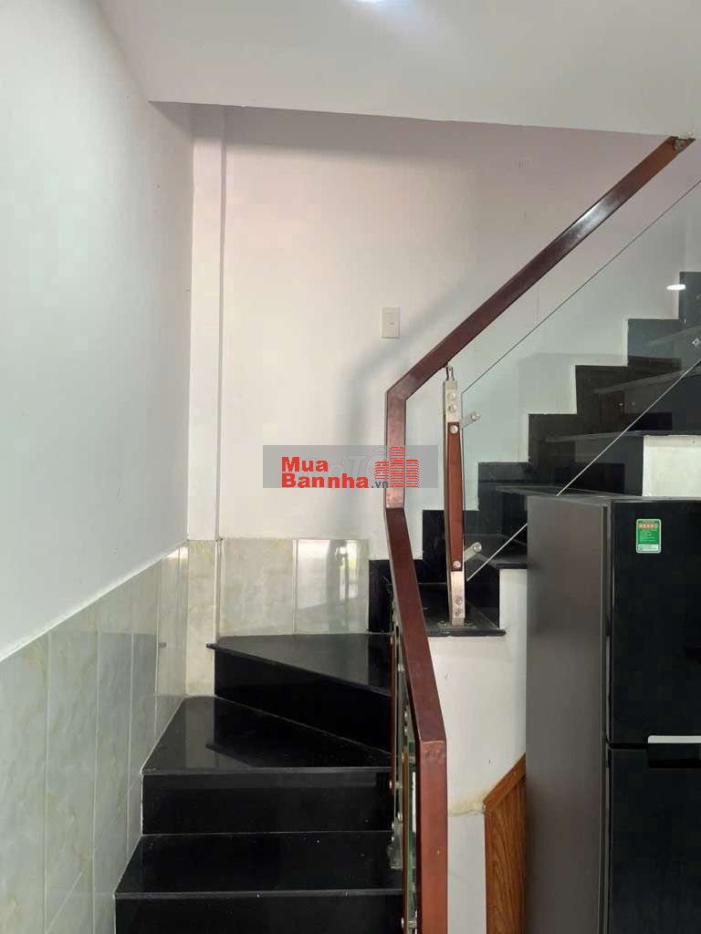 Nhà hẻm XH thông 48 m2 thông Lê Trọng Tân, Bình Tân giáp Tân Phú