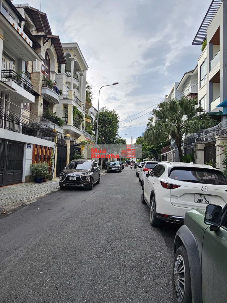 Bán nhà Nguyễn Văn Đậu, Sát mặt tiền đường, 52m2, 4 TẦNG BTCT, 4PN