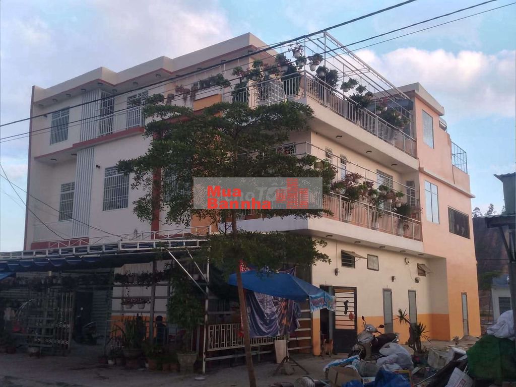 Mình chính chủ cần tiền bán nhanh 2 dãy trọ khu biệt thự 532