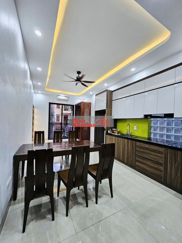 Bán nhà Phúc Lợi 190m2 ngõ oto cách oto tránh 30m vị trí đẹp SĐCC