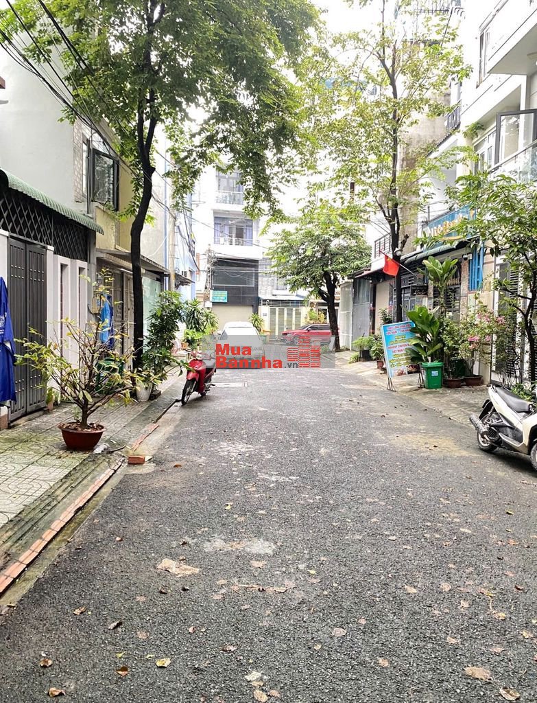 Nhà Lê Văn Việt 60m2 3 tầng 3PN xe hơi tránh nhau Chỉ 4,5 tỷ là có nhà