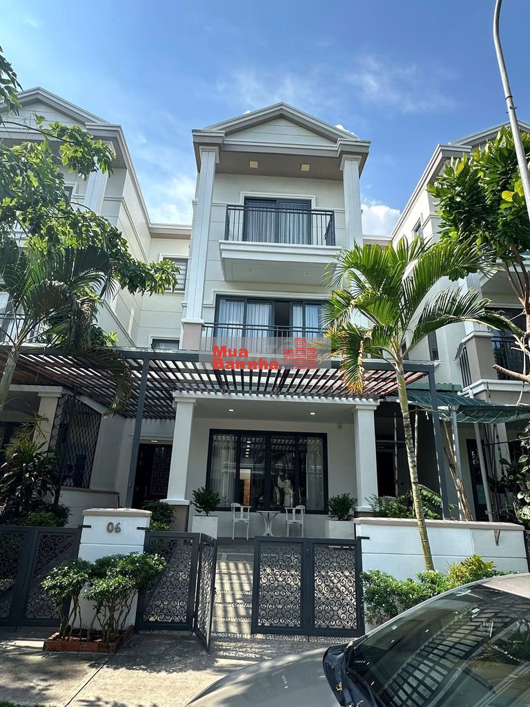 Bán Nhà Biệt Thự NineSouth Nhà Bè Victoria School - 1Trệt 2 Lầu Có Sổ