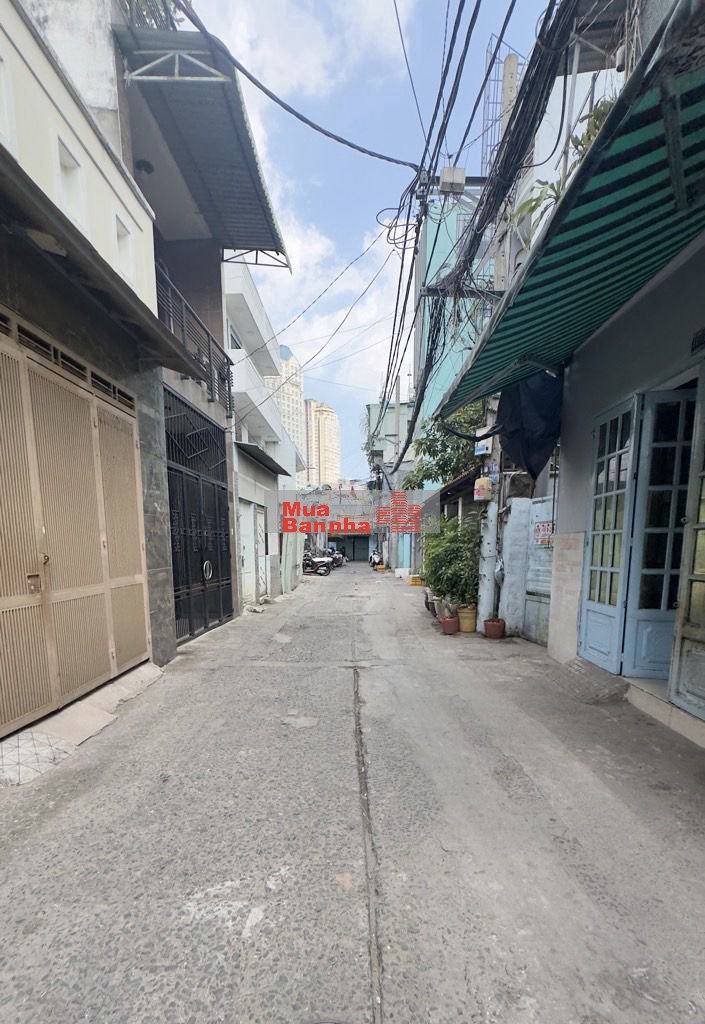 Siêu hiếm hẻm xe hơi P.22 ngay ga Văn Thánh - Giá chỉ 82tr/m2"