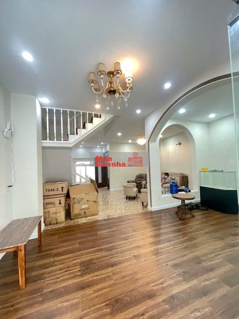 Bán nhà siêu đẹp tại Hoàng Diệu Thủ Đức ngang khủng 8m tổng 110m2