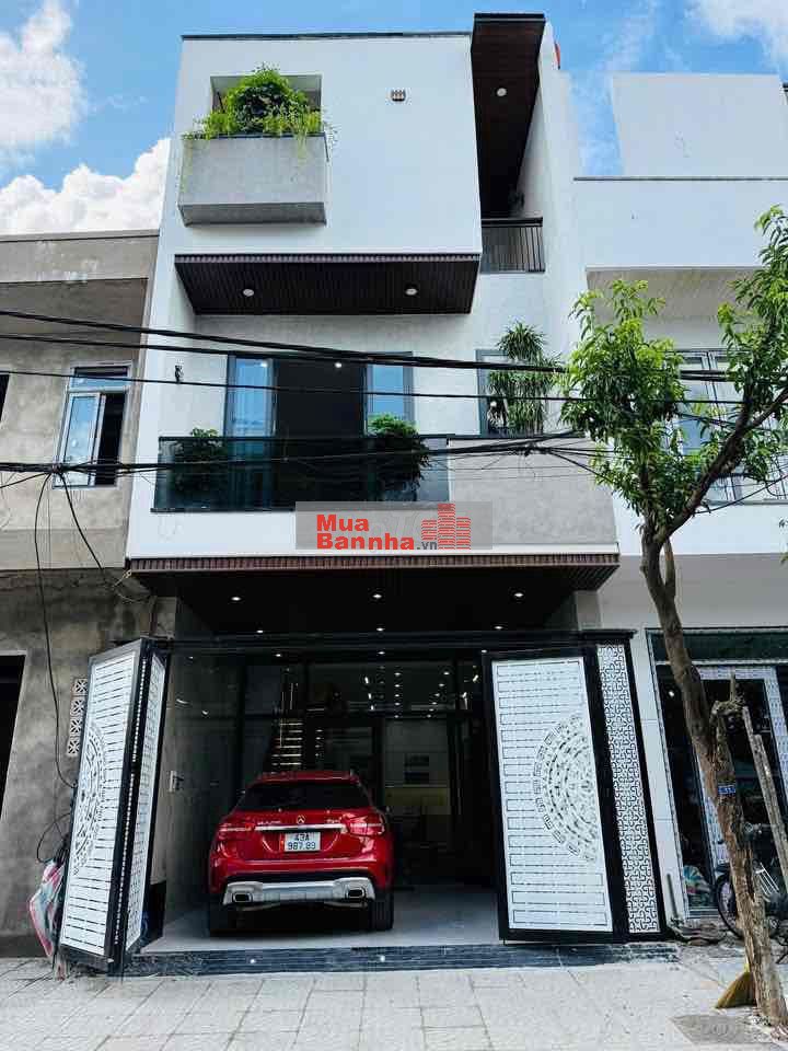 Bán nhà 3 tầng mới full nội thất mặt tiền đường Nguyễn Chích