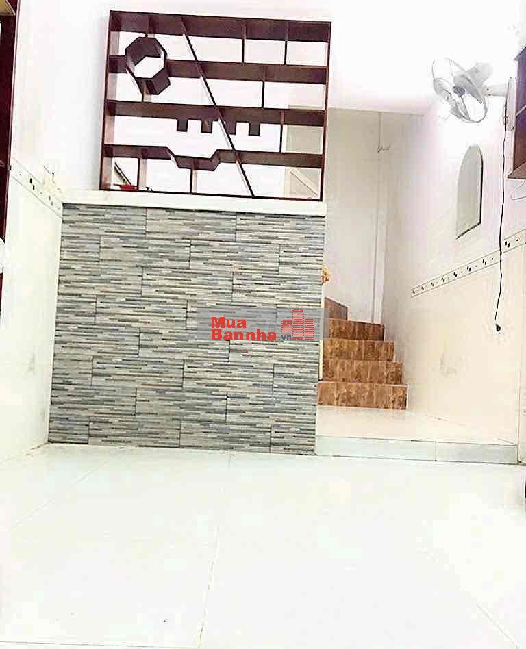 NHÀ NHỎ, NỞ HẬU, KO LG QH - BÀ HẠT - 2.6X8(21M2), 2TẦNG - NHÍCH 3TỶ